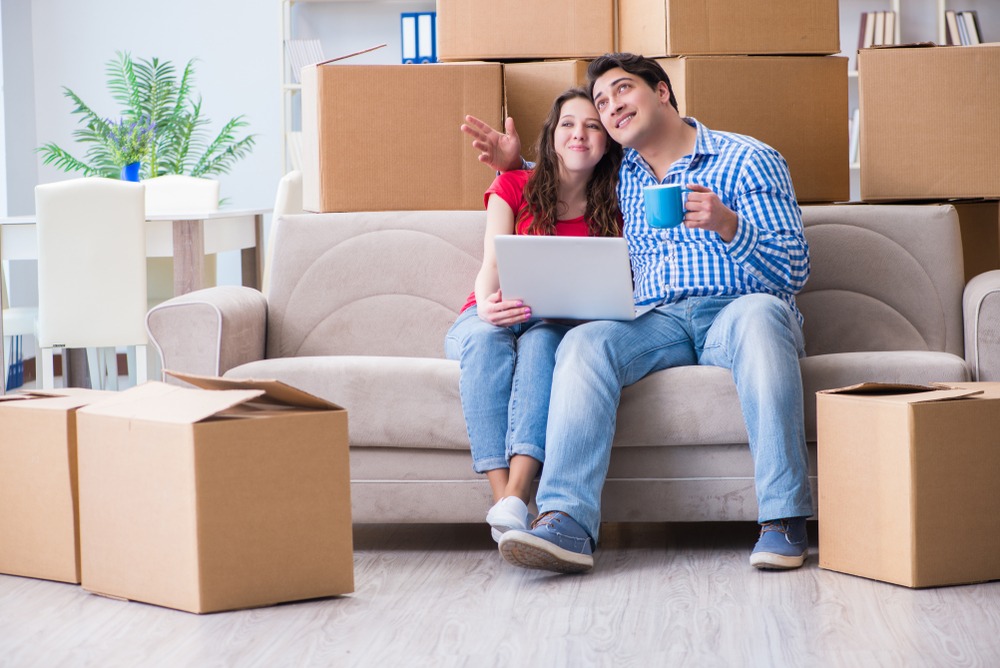 SHOULD I BUY MOVING INSURANCE?​