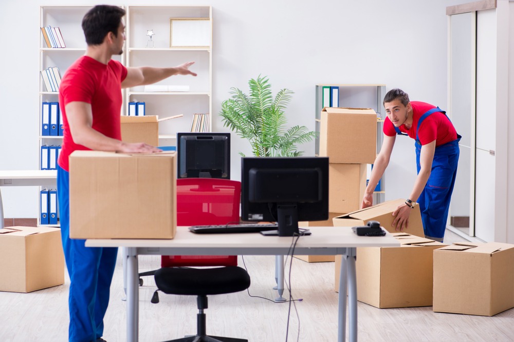 SHOULD YOU HIRE MOVERS?